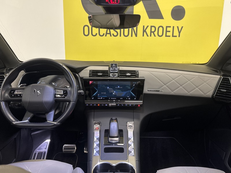 Image DS DS 7 CROSSBACK 1.6 225 E-Tense 4x2 Rivoli BVA8  Matrix Leds TO GPS Carplay Sièges cuir élec chauff à mémoires Régul