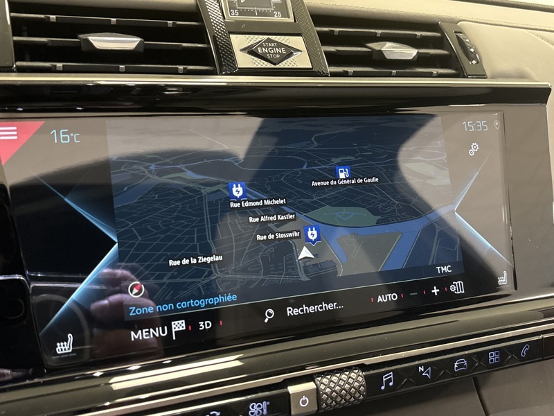 Image DS DS 7 CROSSBACK 1.6 225 E-Tense 4x2 Rivoli BVA8  Matrix Leds TO GPS Carplay Sièges cuir élec chauff à mémoires Régul