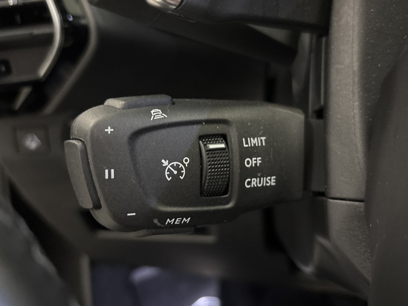 Image DS DS 7 CROSSBACK 1.6 225 E-Tense 4x2 Rivoli BVA8  Matrix Leds TO GPS Carplay Sièges cuir élec chauff à mémoires Régul