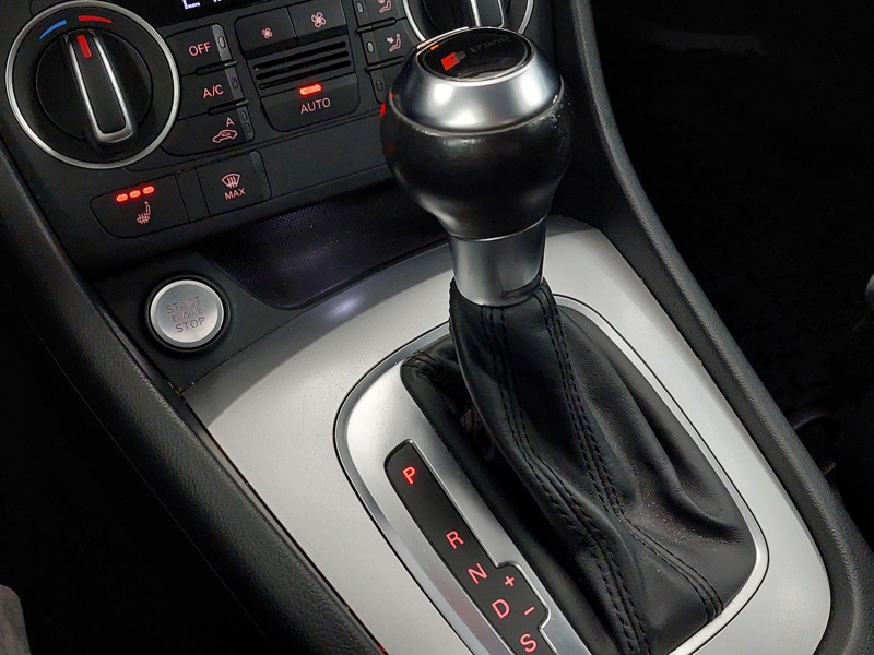 Image Audi Q3 2.0 TFSI 180 Ambition luxe S-tronic7 quattro Xénon GPS Caméra Sièges chauffants Régul Clim auto Gtie