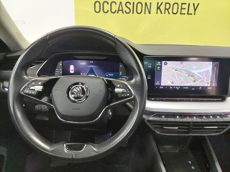 Image Skoda OCTAVIA BERLINE 1.0 TSI 110 Style DSG7 Full leds GPS Caméra Carplay Sièges chauffants 1ère main ACC Clim auto Gtie 1