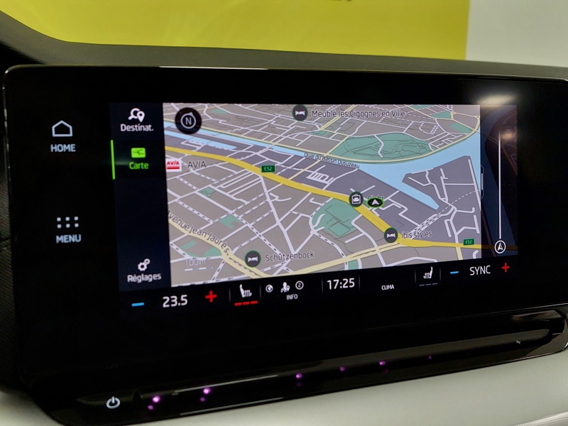 Image Skoda OCTAVIA BERLINE 1.0 TSI 110 Style DSG7 Full leds GPS Caméra Carplay Sièges chauffants 1ère main ACC Clim auto Gtie 1