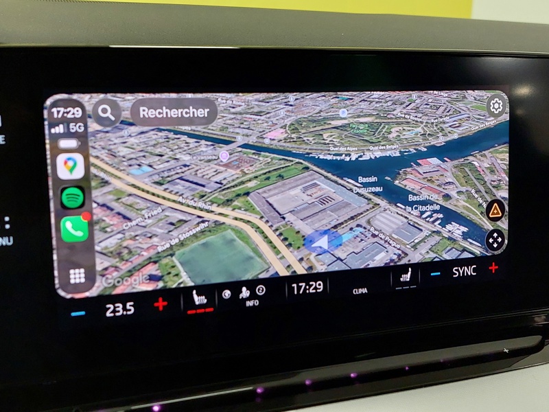 Image Skoda OCTAVIA BERLINE 1.0 TSI 110 Style DSG7 Full leds GPS Caméra Carplay Sièges chauffants 1ère main ACC Clim auto Gtie 1