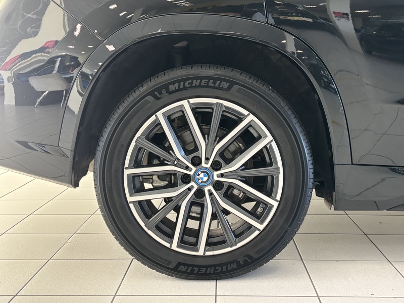 Image BMW SÉRIE X1 25 e 1.5 245 xDrive M Sport Full leds GPS HK Carplay Caméra Sièges élec à mémoires Régul Clim auto G