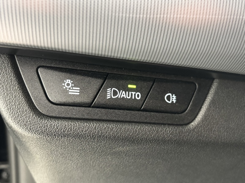 Image BMW SÉRIE X1 25 e 1.5 245 xDrive M Sport Full leds GPS HK Carplay Caméra Sièges élec à mémoires Régul Clim auto G