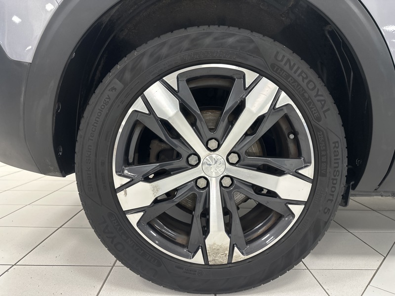 Image Peugeot 5008 1.6 165 Crossway EAT6 GPS Caméra 7 places Carplay Grip control Sièges chauffants Régul Clim auto Gti