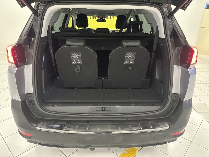 Image Peugeot 5008 1.6 165 Crossway EAT6 GPS Caméra 7 places Carplay Grip control Sièges chauffants Régul Clim auto Gti