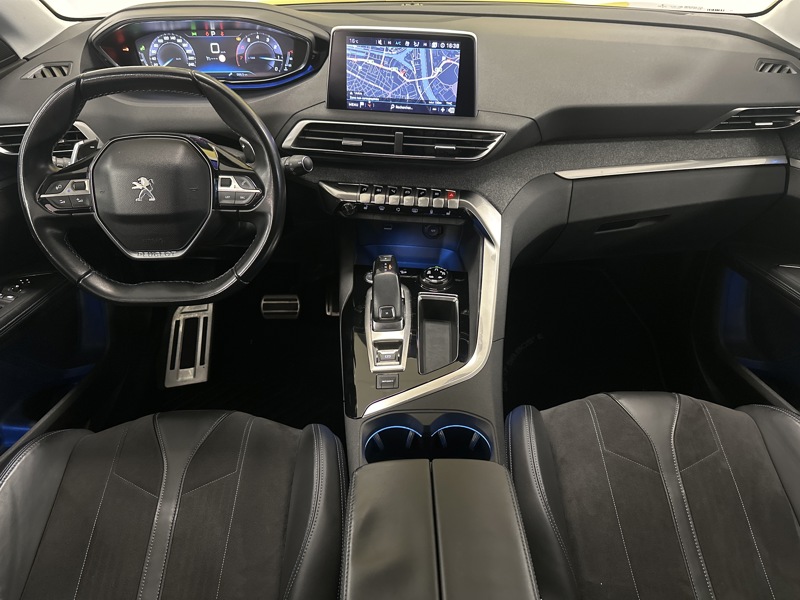 Image Peugeot 5008 1.6 165 Crossway EAT6 GPS Caméra 7 places Carplay Grip control Sièges chauffants Régul Clim auto Gti