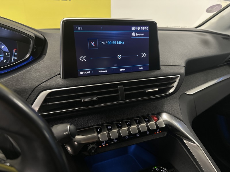 Image Peugeot 5008 1.6 165 Crossway EAT6 GPS Caméra 7 places Carplay Grip control Sièges chauffants Régul Clim auto Gti