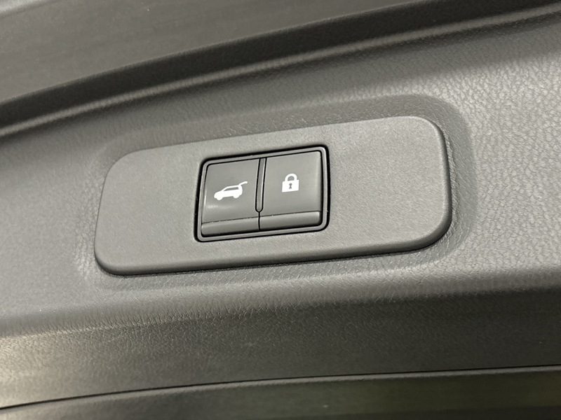 Image Nissan QASHQAI 190 E-Power TEKNA  Full leds Toit pano GPS Caméra pano Carplay Sièges cuir chauffants Attelage 1ère 