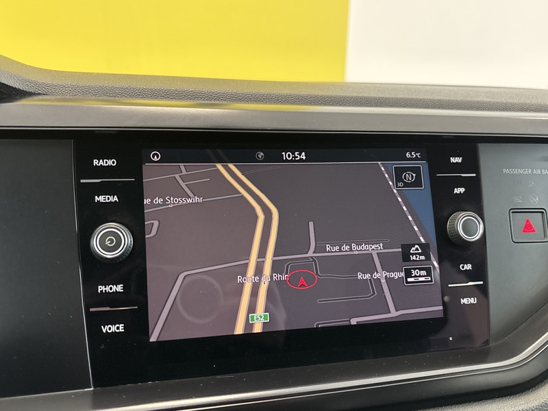 Image Volkswagen POLO VI 1.0 TSI 95 Business GPS Radar Régul Clim  Gtie 1 an 