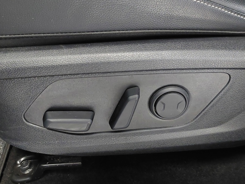 Image Kia SPORTAGE Design Plug-in Hybrid 4WD  1.6 265 ch BVA6