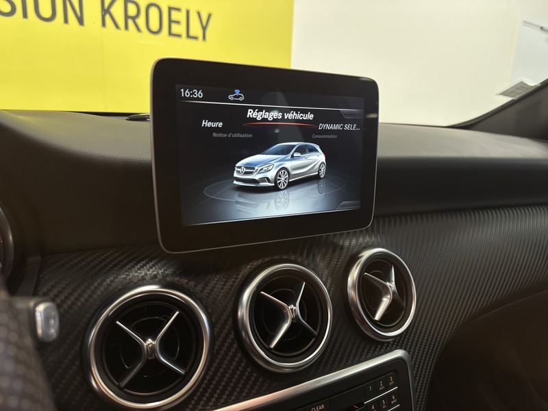 Image Mercedes-Benz CLASSE A A 220 4MATIC Pack AMG Line GPS camera sièges chauffants Gtie 1 an