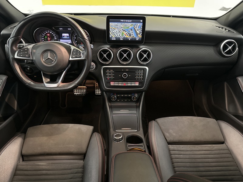 Image Mercedes-Benz CLASSE A A 220 4MATIC Pack AMG Line GPS camera sièges chauffants Gtie 1 an